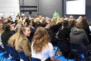 curly hair project seminar