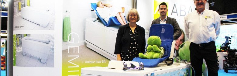 presenting the new larger gemini 2000 bath