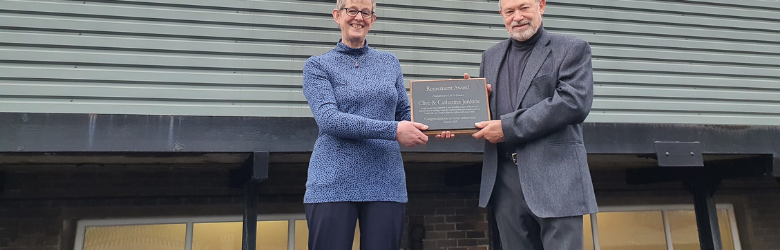 Jenx receiving an award